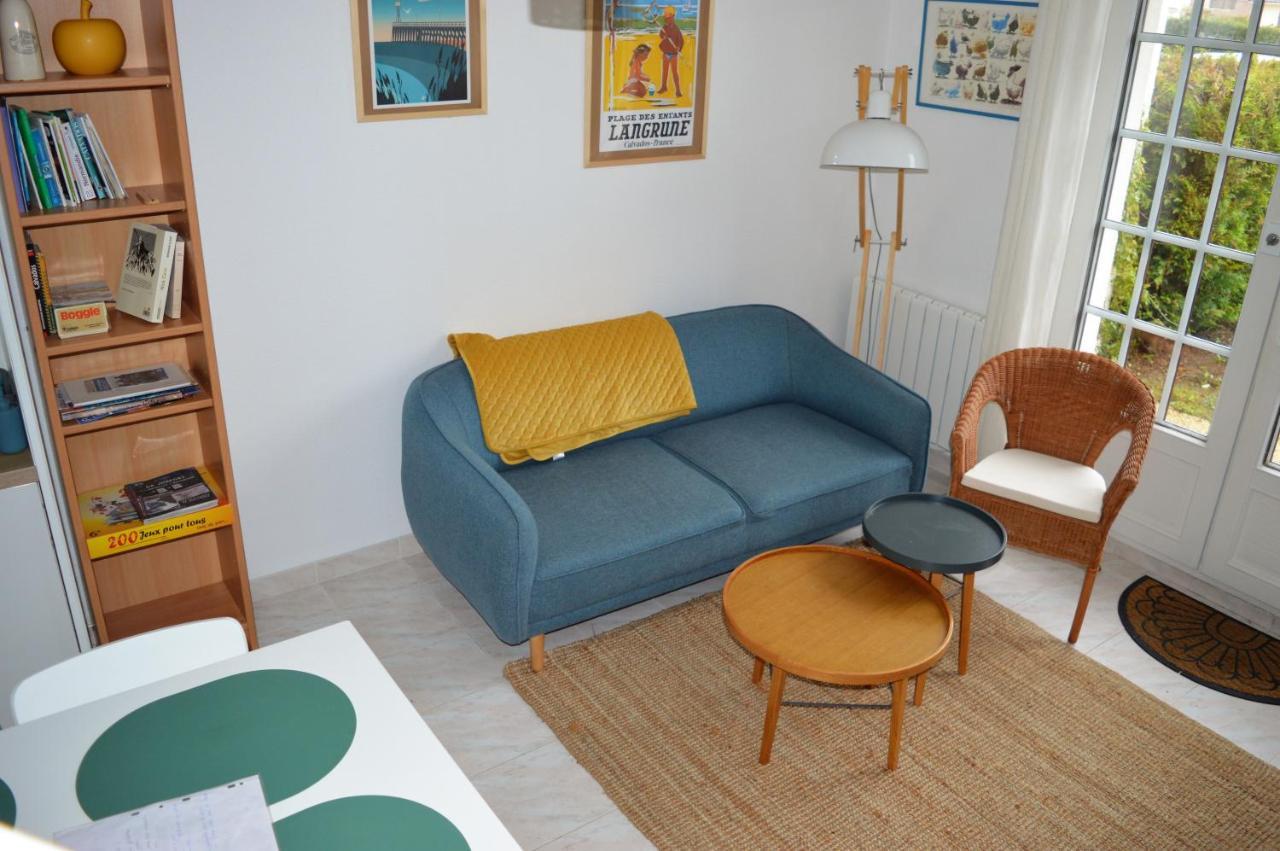 Triplex avec jardinet - wifi - à 400m de la plage Courseulles-sur-Mer Extérieur photo