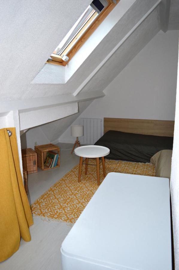 Triplex avec jardinet - wifi - à 400m de la plage Courseulles-sur-Mer Extérieur photo