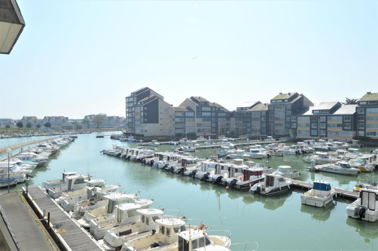 Triplex avec jardinet - wifi - à 400m de la plage Courseulles-sur-Mer Extérieur photo